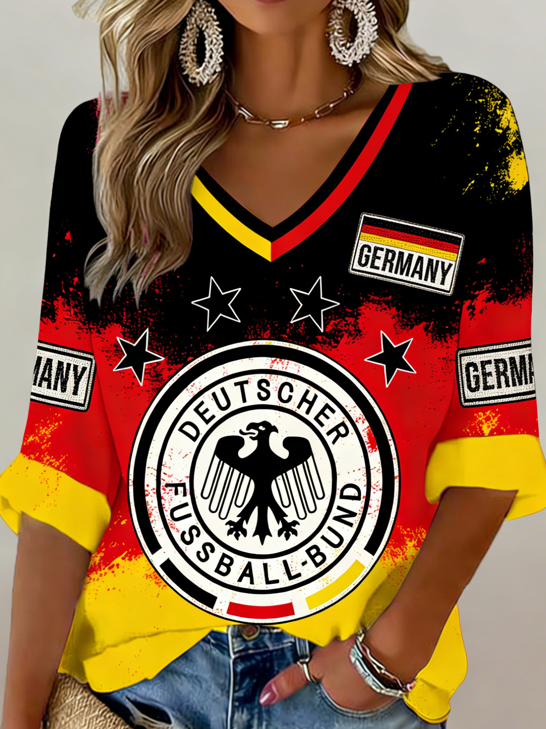 Women's German Football Fan V-Neck Top With "Cheering Art" Print