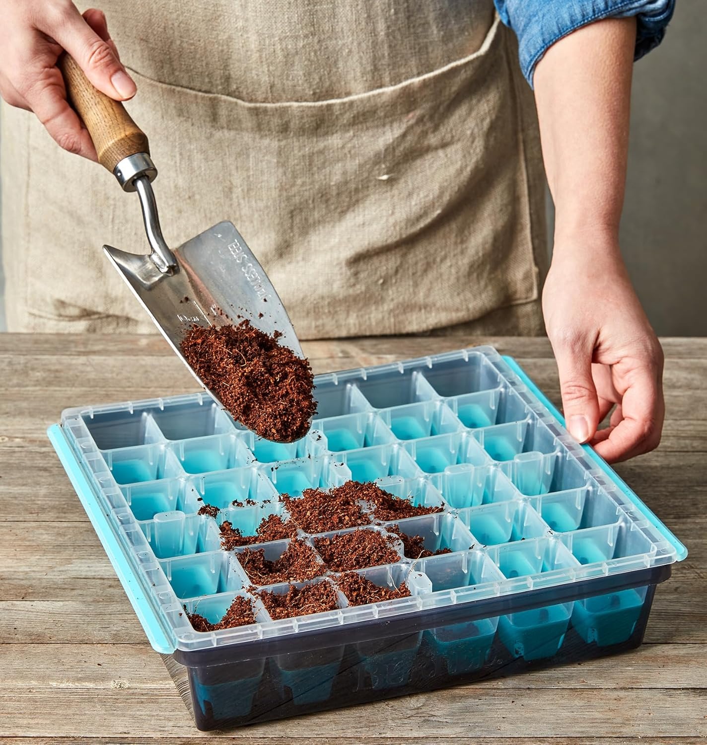 Reusable planting pots