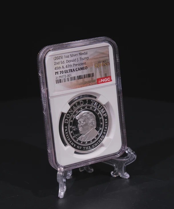 Trump Silver Coin