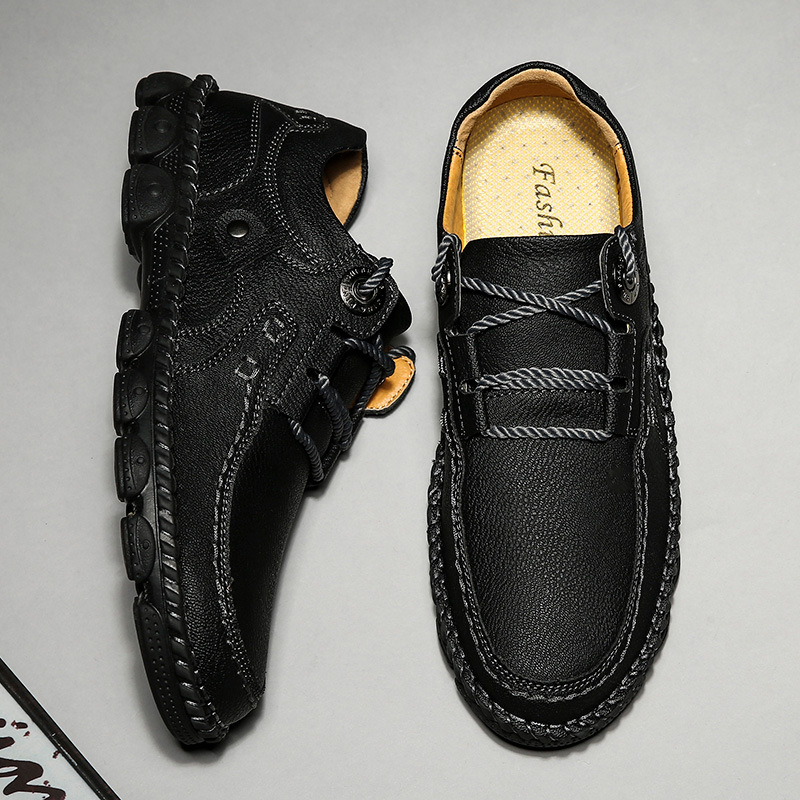 Men's lace up hand sewn business casual shoes