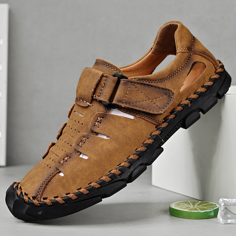 Men's breathable and fashionable hollow out casual shoes