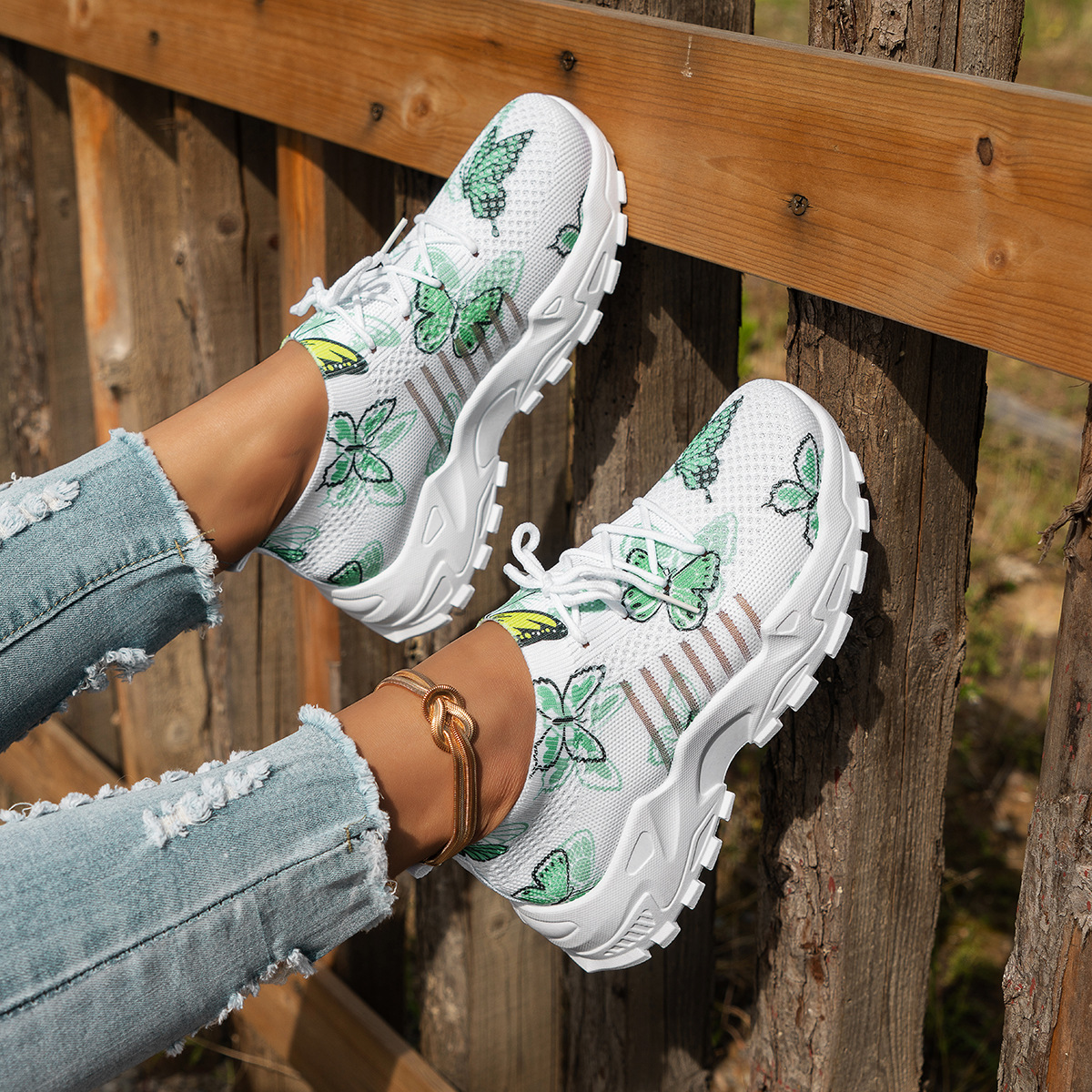 Women's Breathable Knit Sneakers - Comfortable Low Top Slip On Shoes with Air Cushion, Plus Size - For Women - Suitable for Casual Wear, Running & Walking - Perfect Gift for Fashionable Women