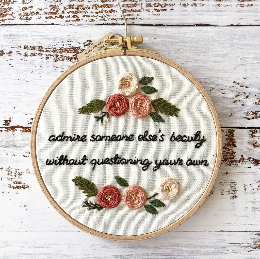 Custom Embroidery Hoop Art, Personalized Wall Decor, Hand Embroidered Flower Wreath, Floral Embroidery Hoop,Custom Name Embroidery