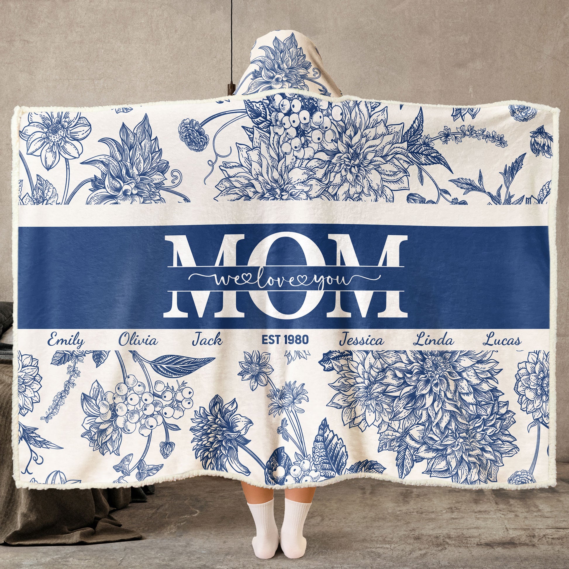 Toile Floral “Mom, We Love You” – Personalized Wearable Blanket Hoodie