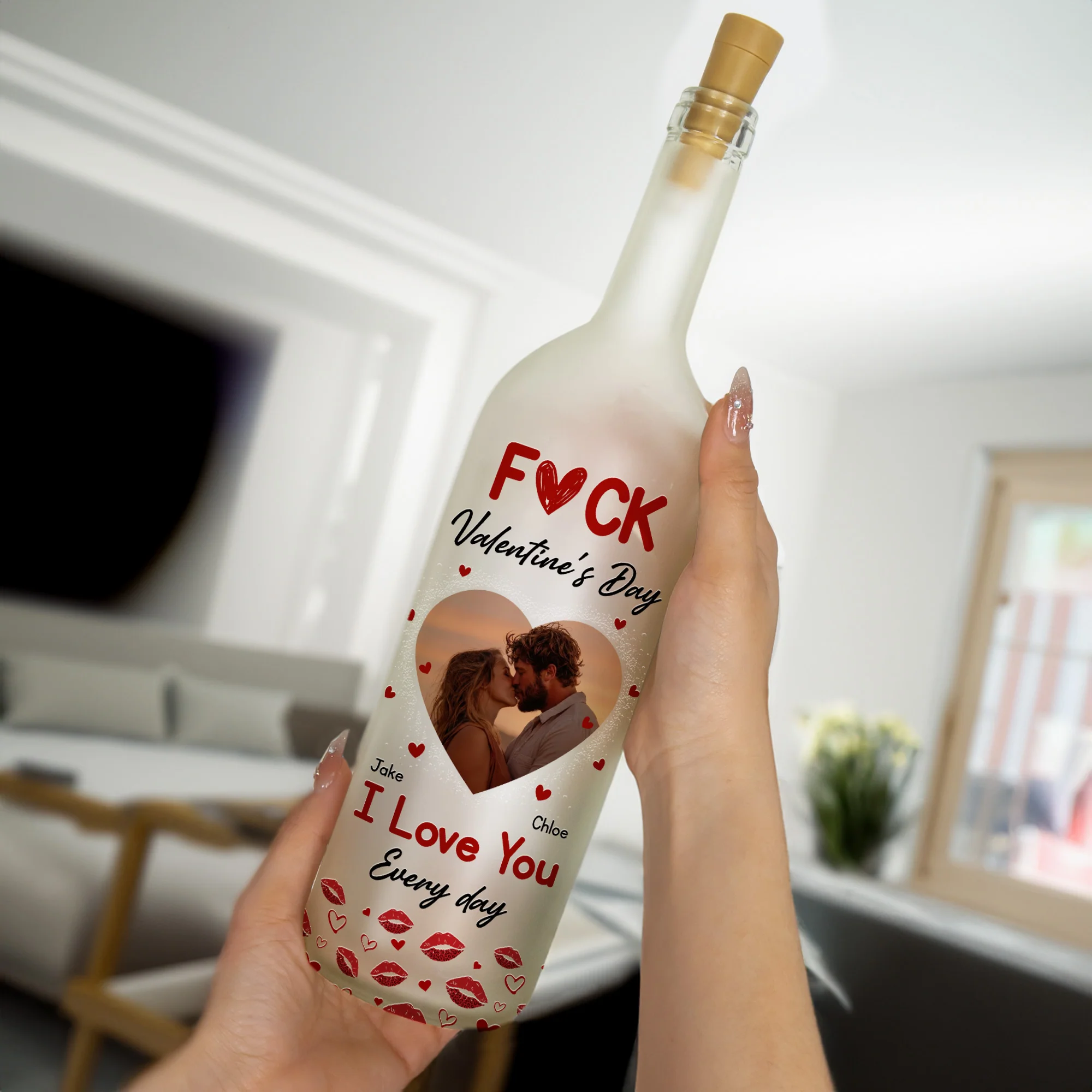 “I Love You Every Day” Bottle Lamp – Customized Photo Light for F Valentine’s Day