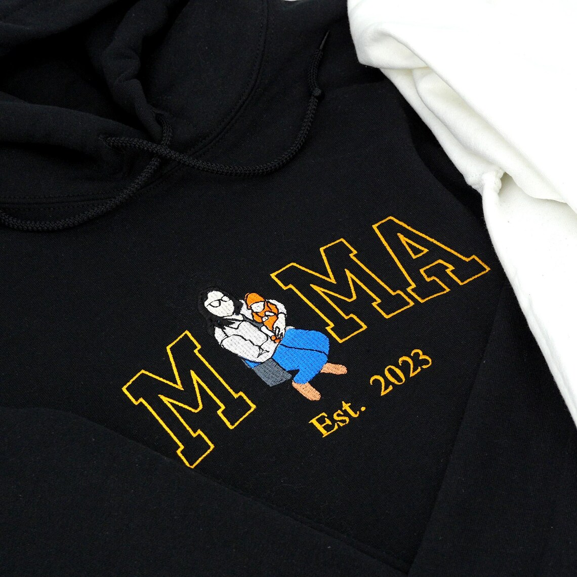 Custom Embroidered Mama Hoodie – Personalized Photo, Perfect Christmas Gift for Mom