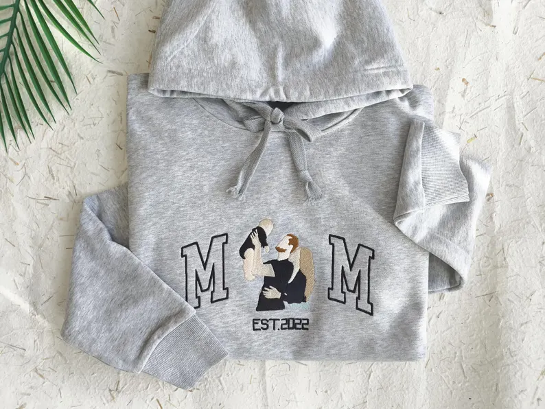 Custom Embroidered Portrait Sweatshirt from Photo – Character Color Block Embroidery, Personalized Mother’s Day Gift