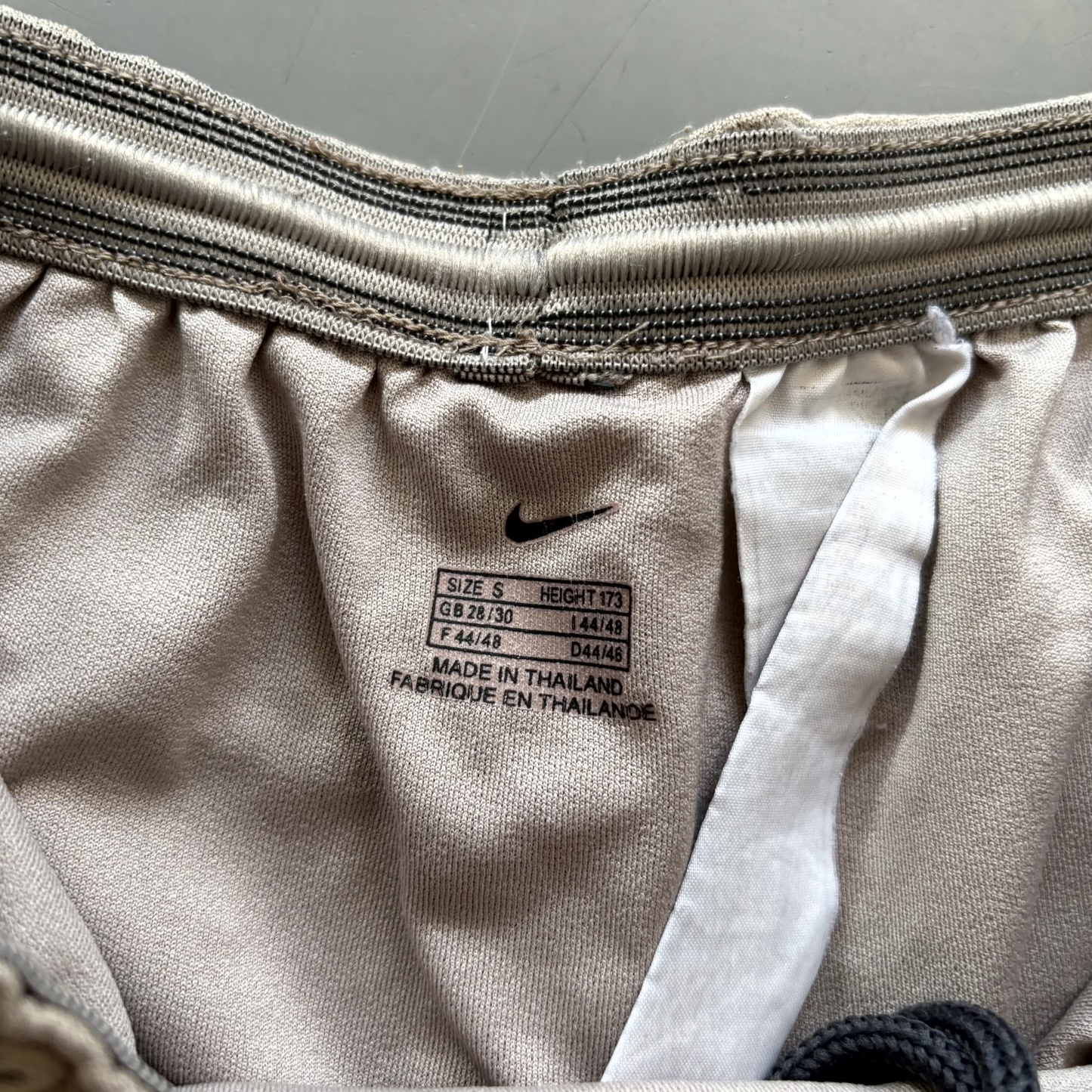 N x FC Barcelona Vintage *Premium* Shorts 2005/06 | S