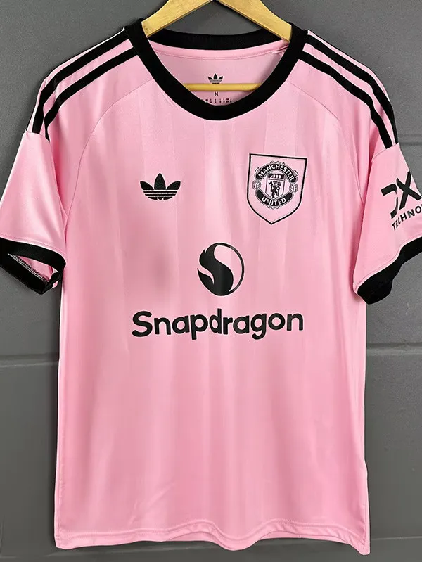 2025-26 Manchester United GK Pink Jersey