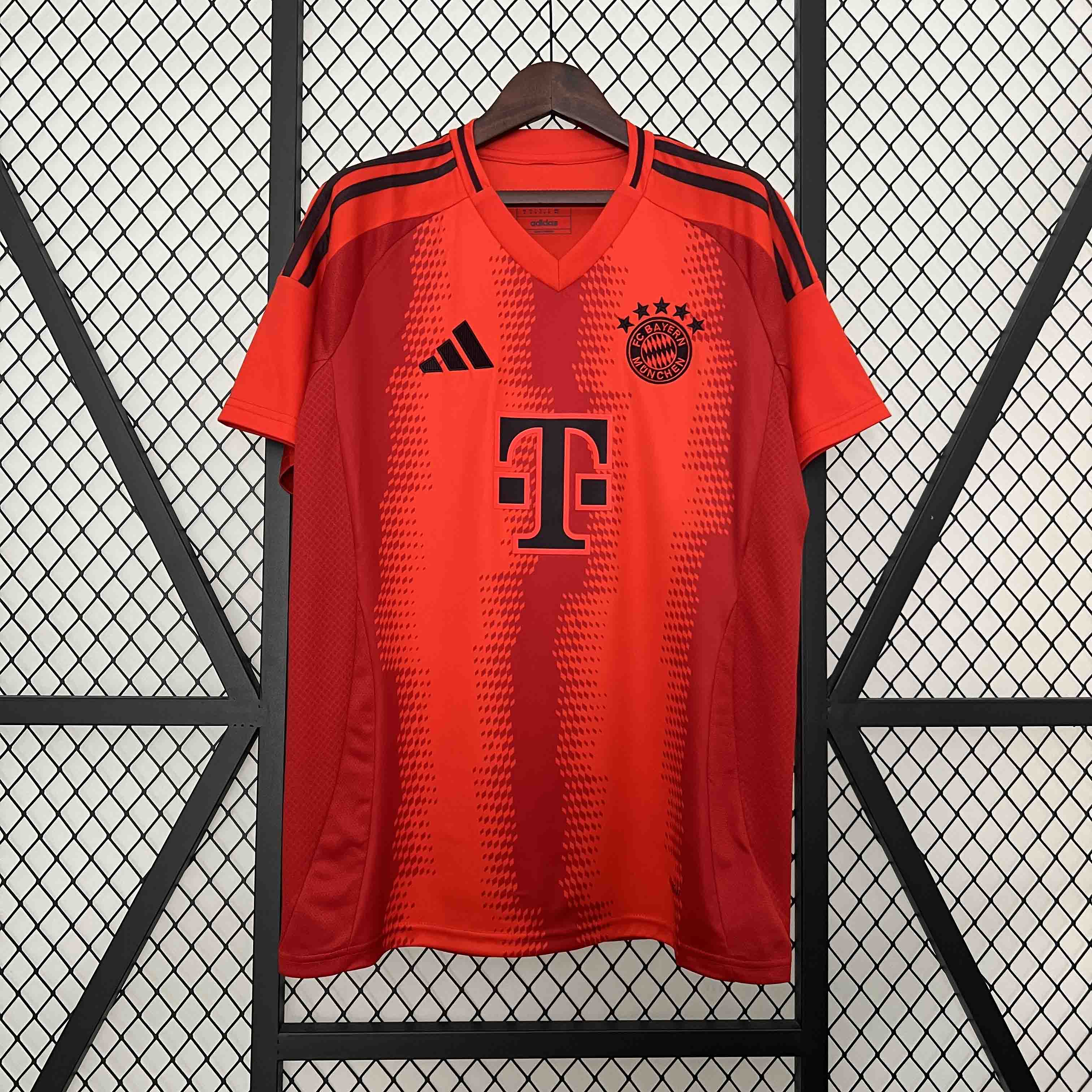 24-25 Bayern Munich Home