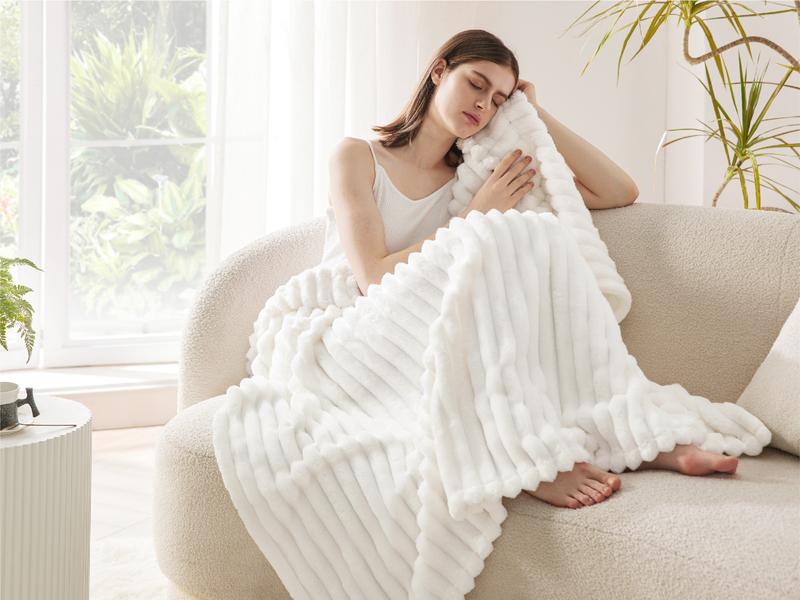Bedsure GentleSoft Cozy Blanket-Patio Furniture Decor,Ultra-Soft,Classic Stripe Pattern, Ideal for Bed,Couch, Travel,Camping, All Seasons,Home Bedroom Decor Plush Outdoorfun,Lightweight Comforter,Cute Small Throws for Girls,