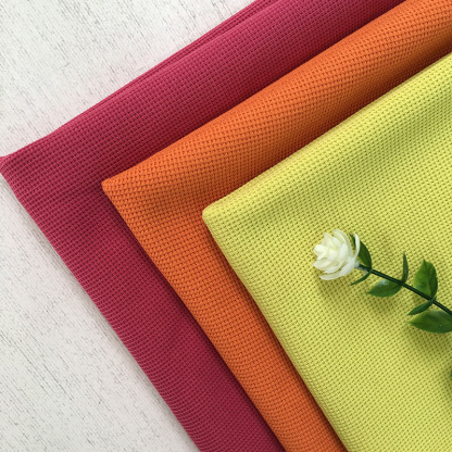 220g fine brushed black stretch waffle knit fabric, ribbed polyester double-sided fabric for autumn clothing.