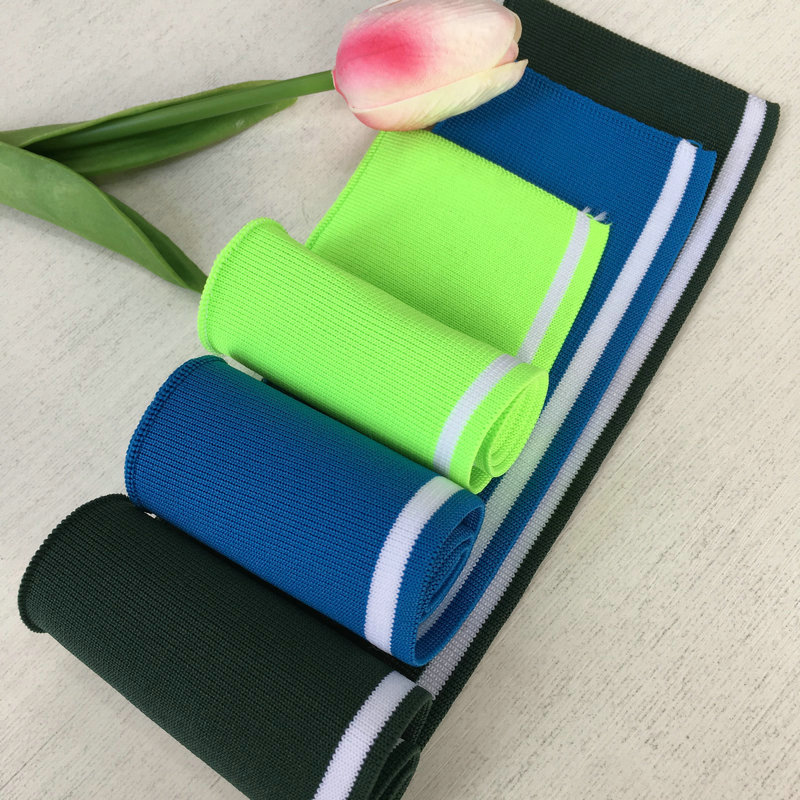 1x1 Polyester-Spandex Rib Knit Collar, Cuffs, and Hem, Low-Stretch Yarn Sweatshirt/Sportswear