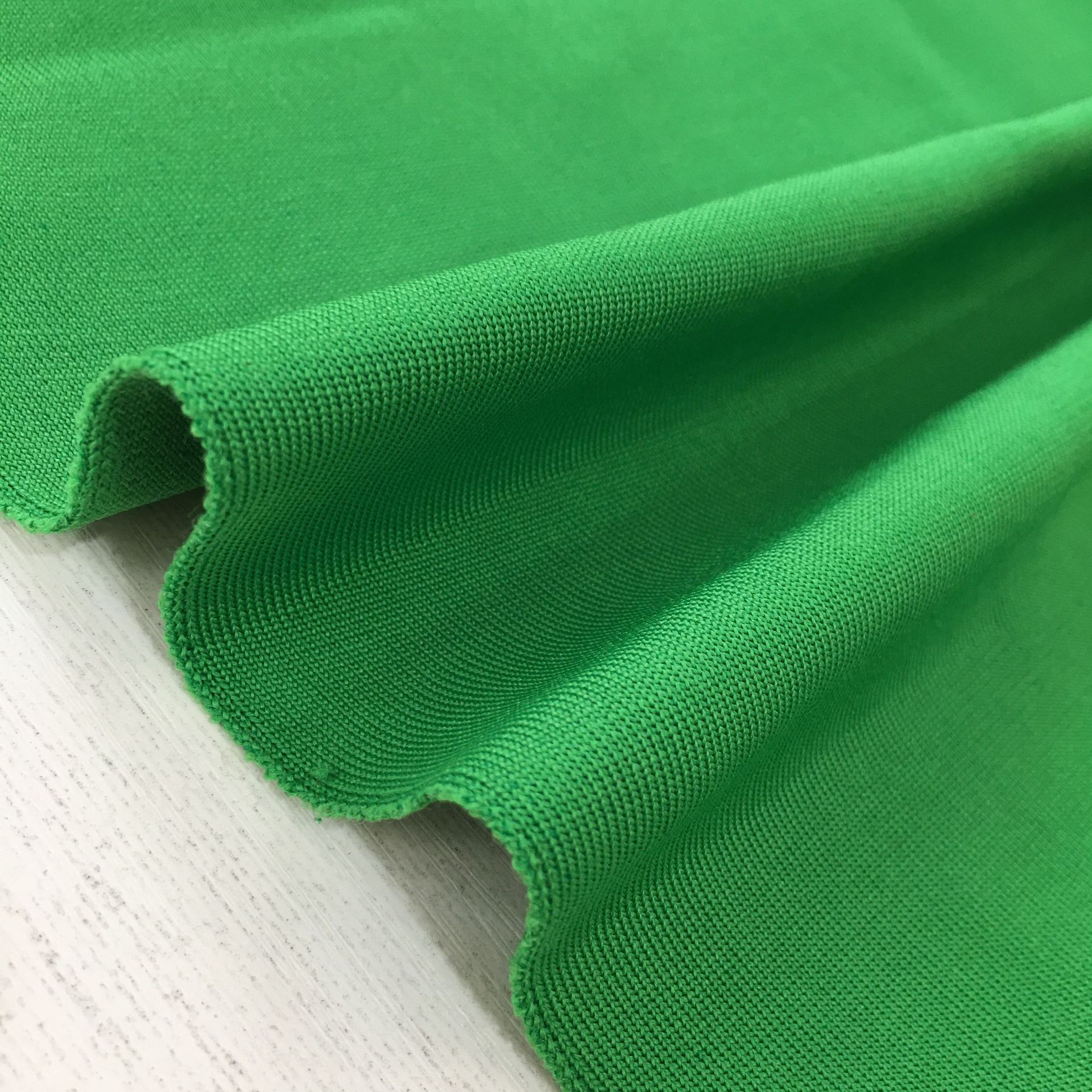 500 grams of 1X1 low-elasticity filament fabric, ribbed fabric made of polyester filament, suitable for spring and summer casual wear, including sweatshirt collars and sleeves.