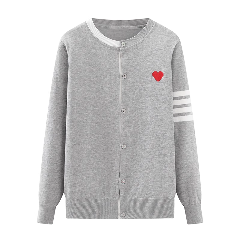 Sweter z dzianiny w kolorowe serca