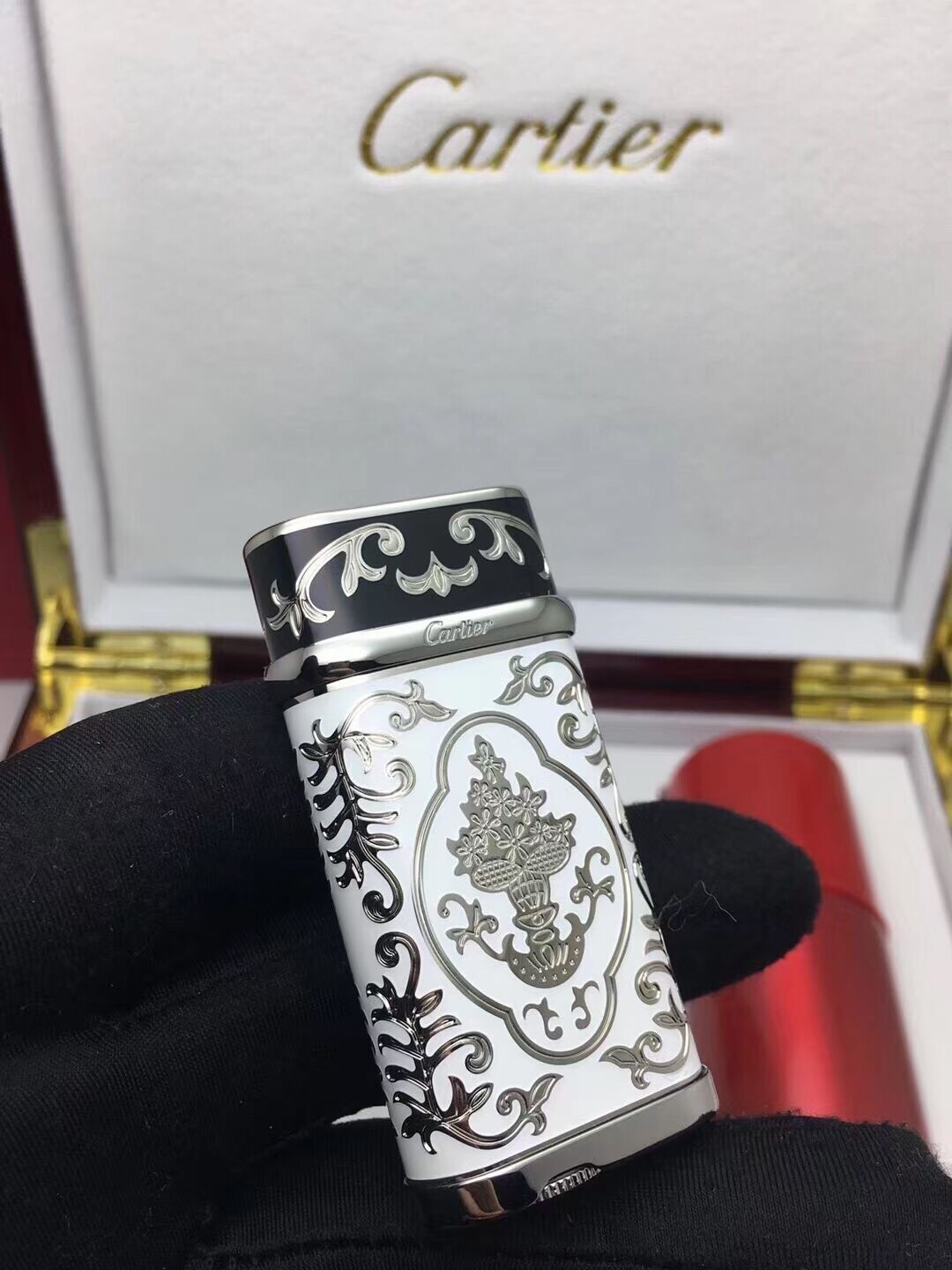 Cartier Lighter Silver & Black Royal Baroque Engraved Edition