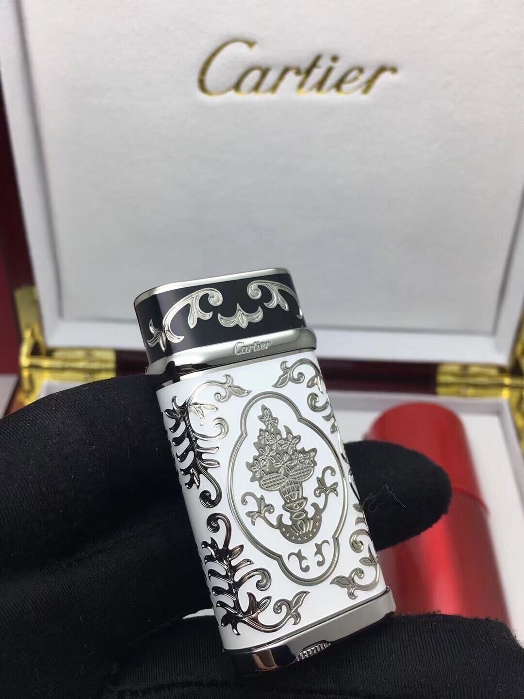 Cartier Lighter Silver & Black Royal Baroque Engraved Edition