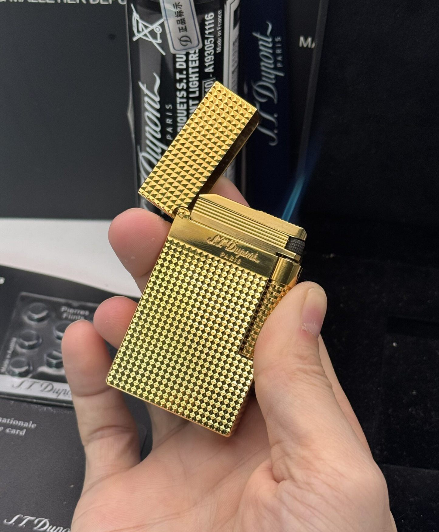 Le Grand Dupont Mixed Diamond Head Butane Gold Lighter | Torch & Soft Dual Flame