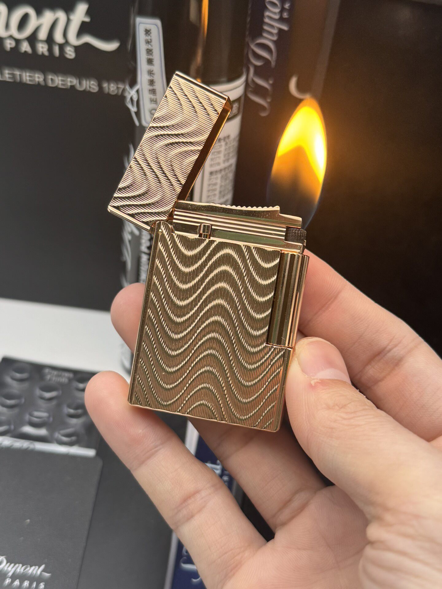 ST Dupont Ligne 2 Small Gatsby Lighter Rose Gold Butane Lighter