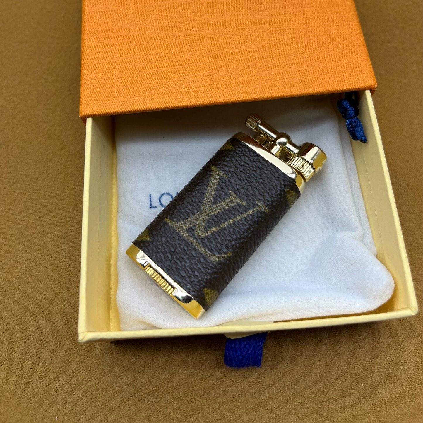 Vintage Kerosene Lighter – Brass Body Integrated Fuel Tank Design