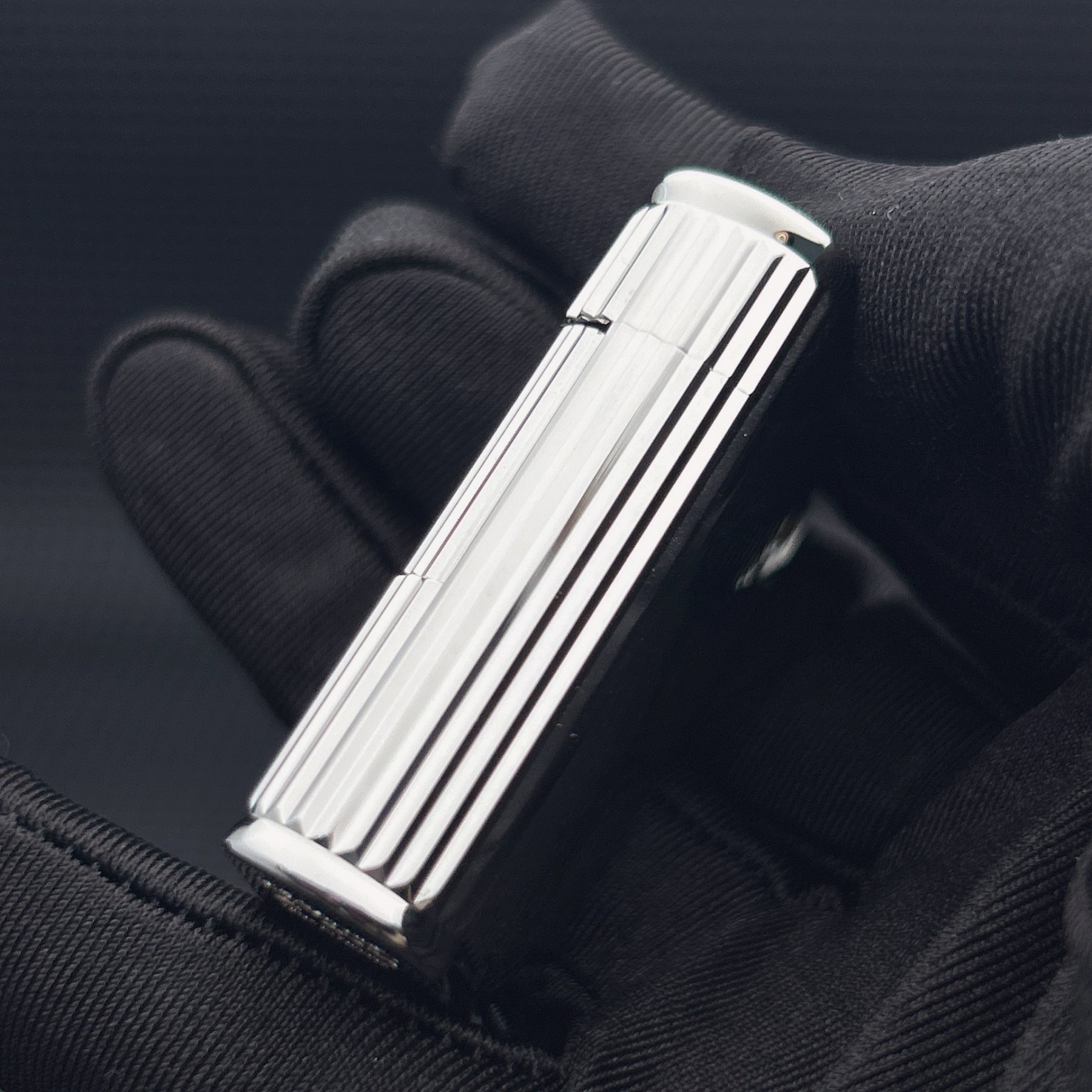 ST Dupont L1 Small Size Silver S.T. Dupont × S.T. Soubrenie Collaboration Lighter With Gift Box