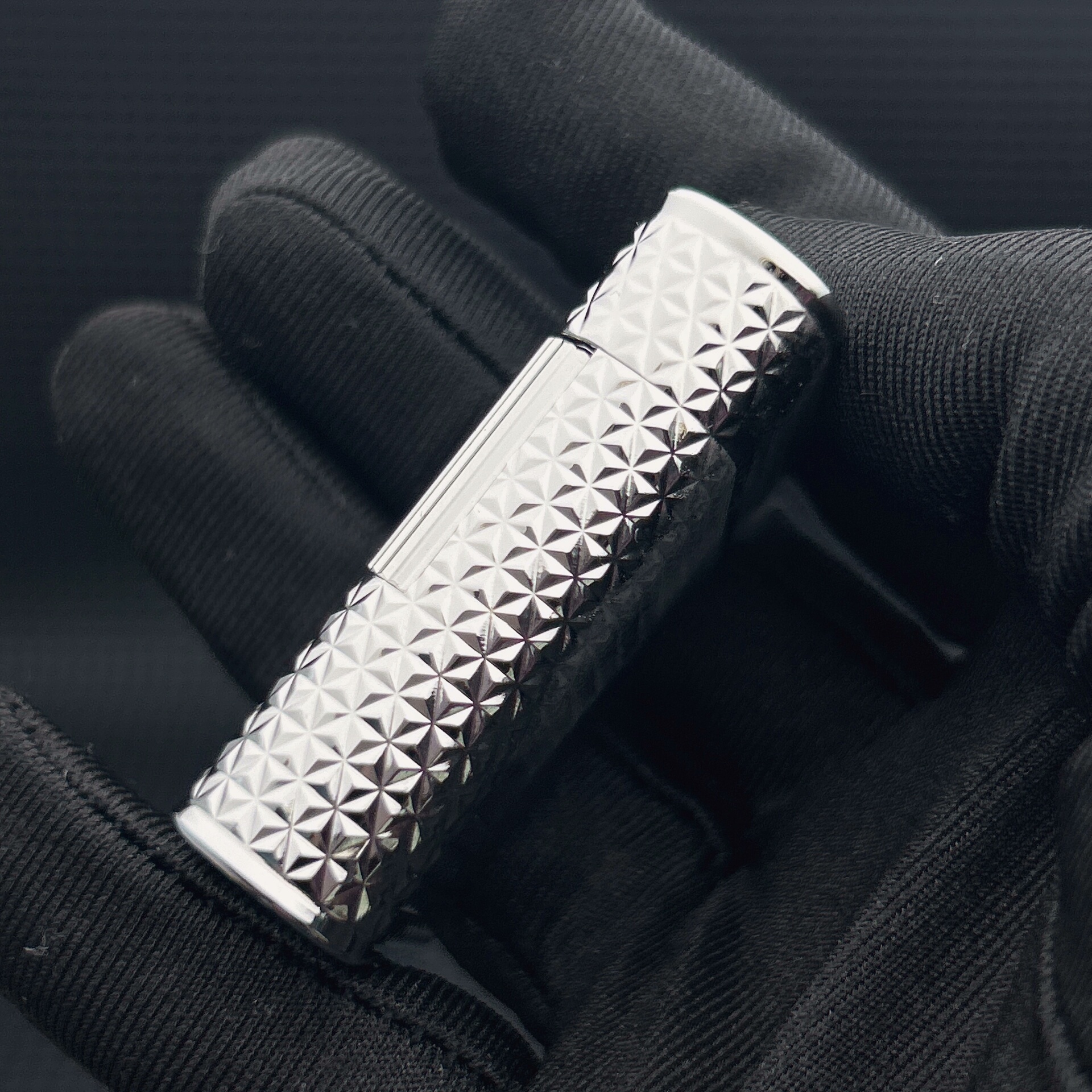 ST Dupont L1 Small Size Silver Sunburst Guilloche Lighter With Gift Box