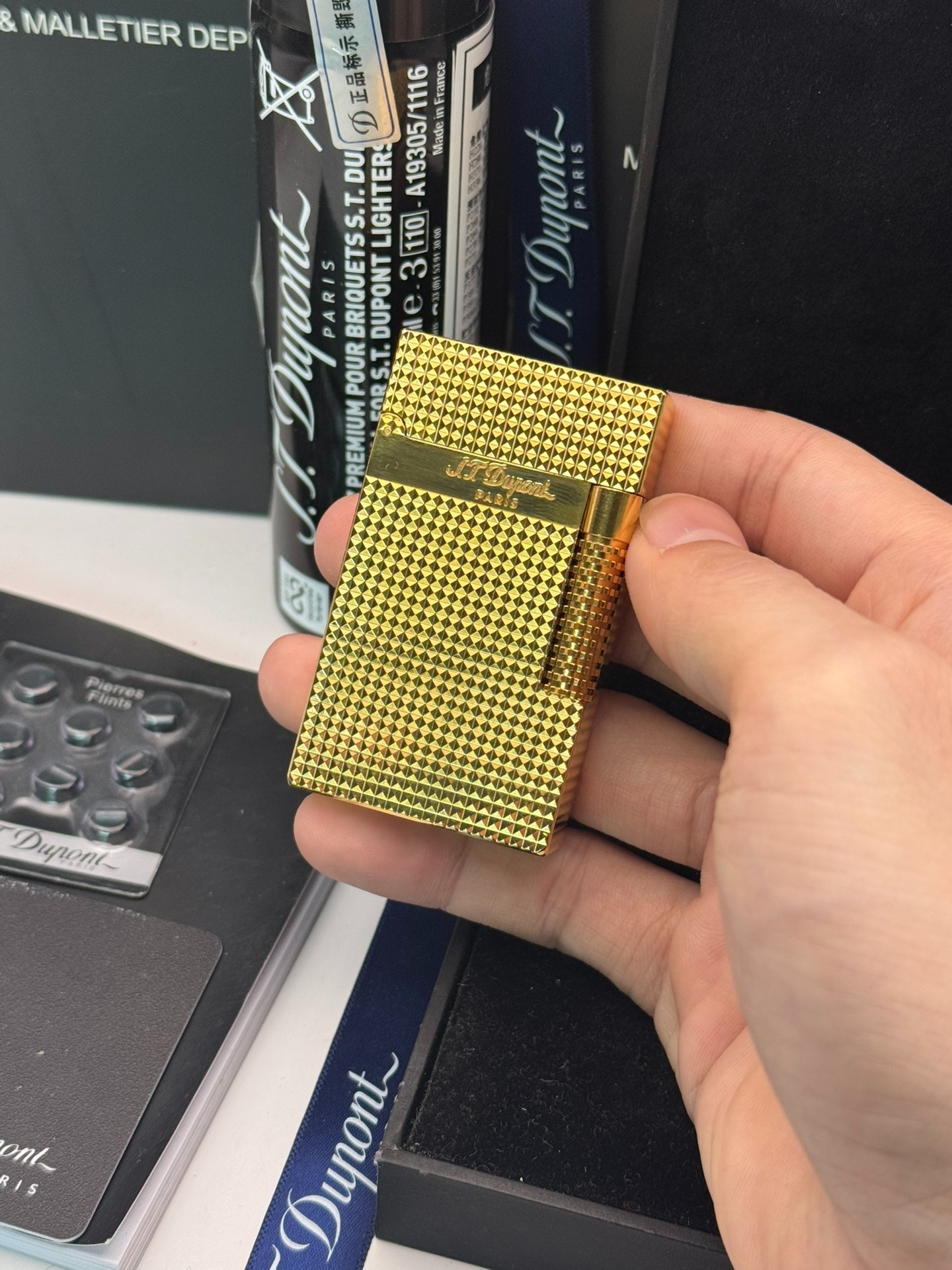 Le Grand Dupont Mixed Diamond Head Butane Gold Lighter | Torch & Soft Dual Flame