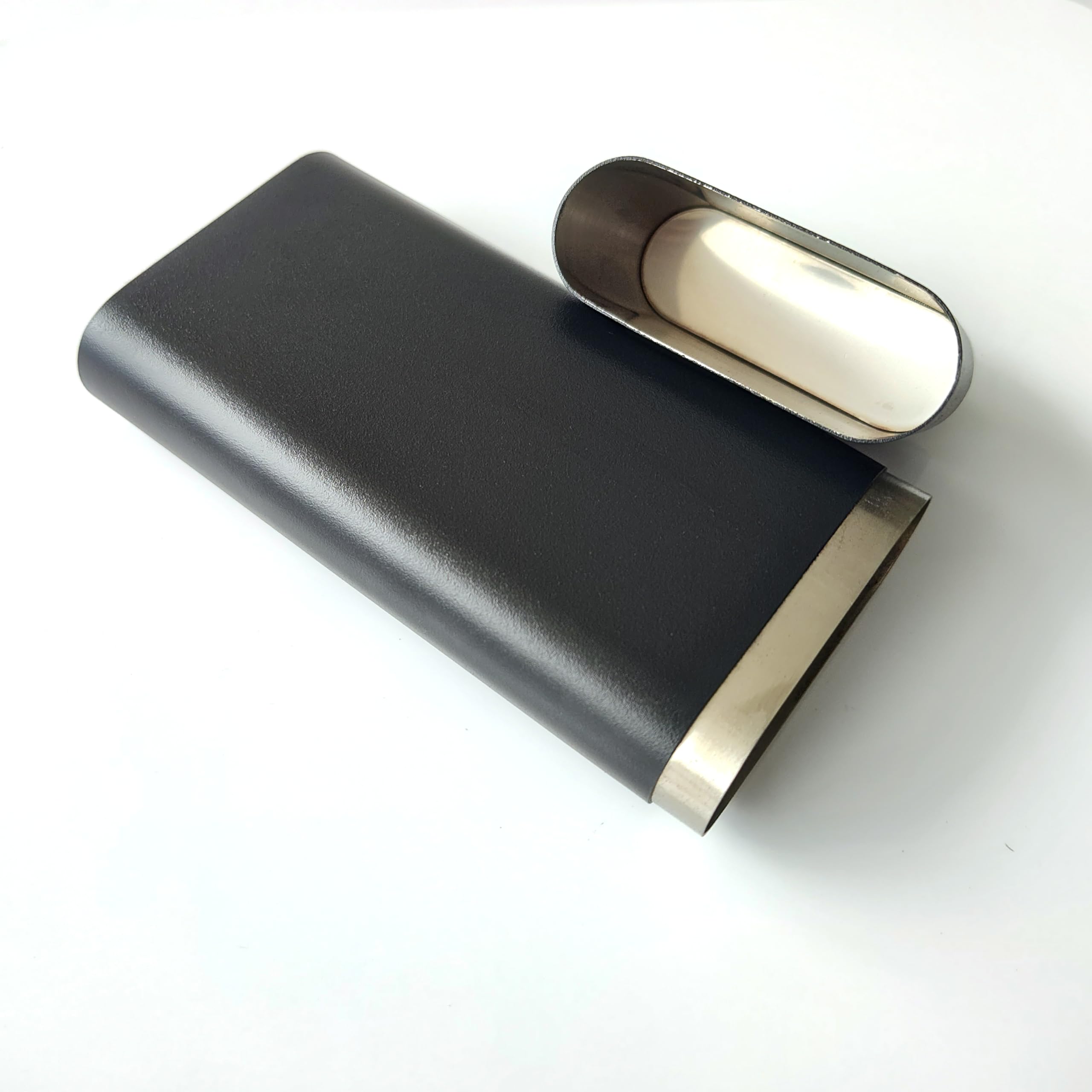 Stainless Steel 3-Finger Cigar Case