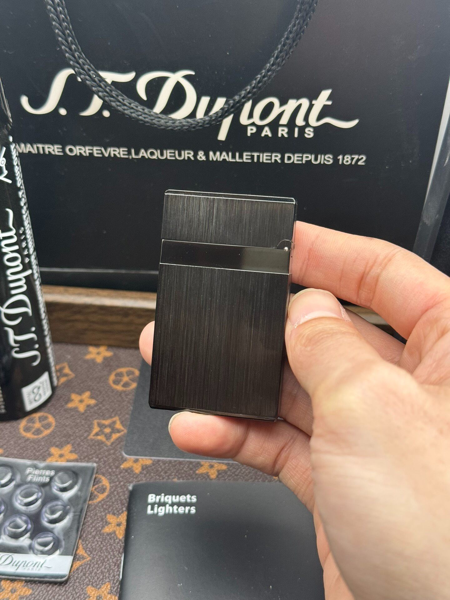 ST Dupont Ligne 2 Brushed Gold Lighter