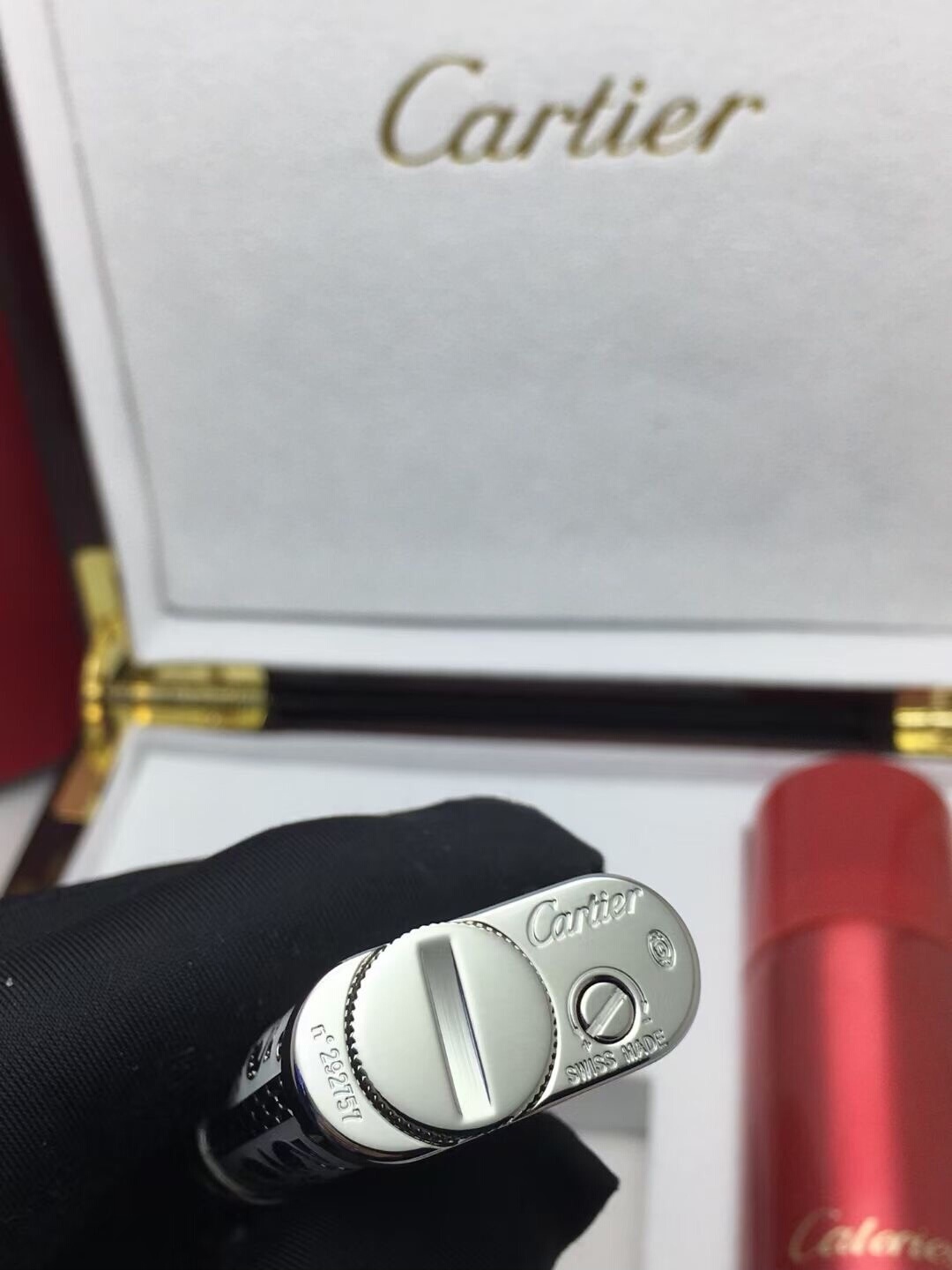 Cartier Lighter White & Silver Vintage Baroque Scroll Edition