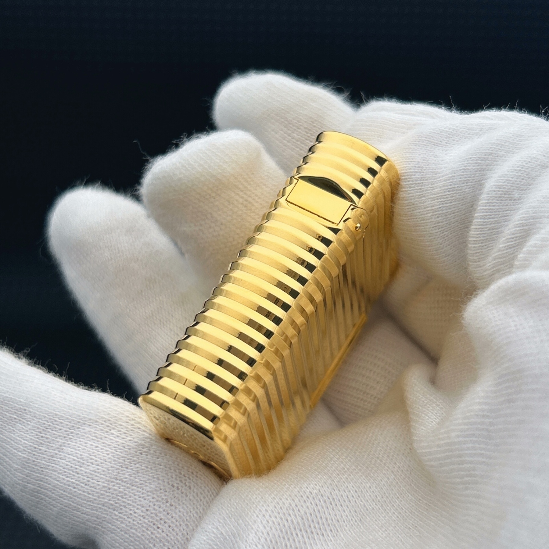 ST Dupont L1 Small Size Gold Horizontal Line Pattern Lighter With Gift Box