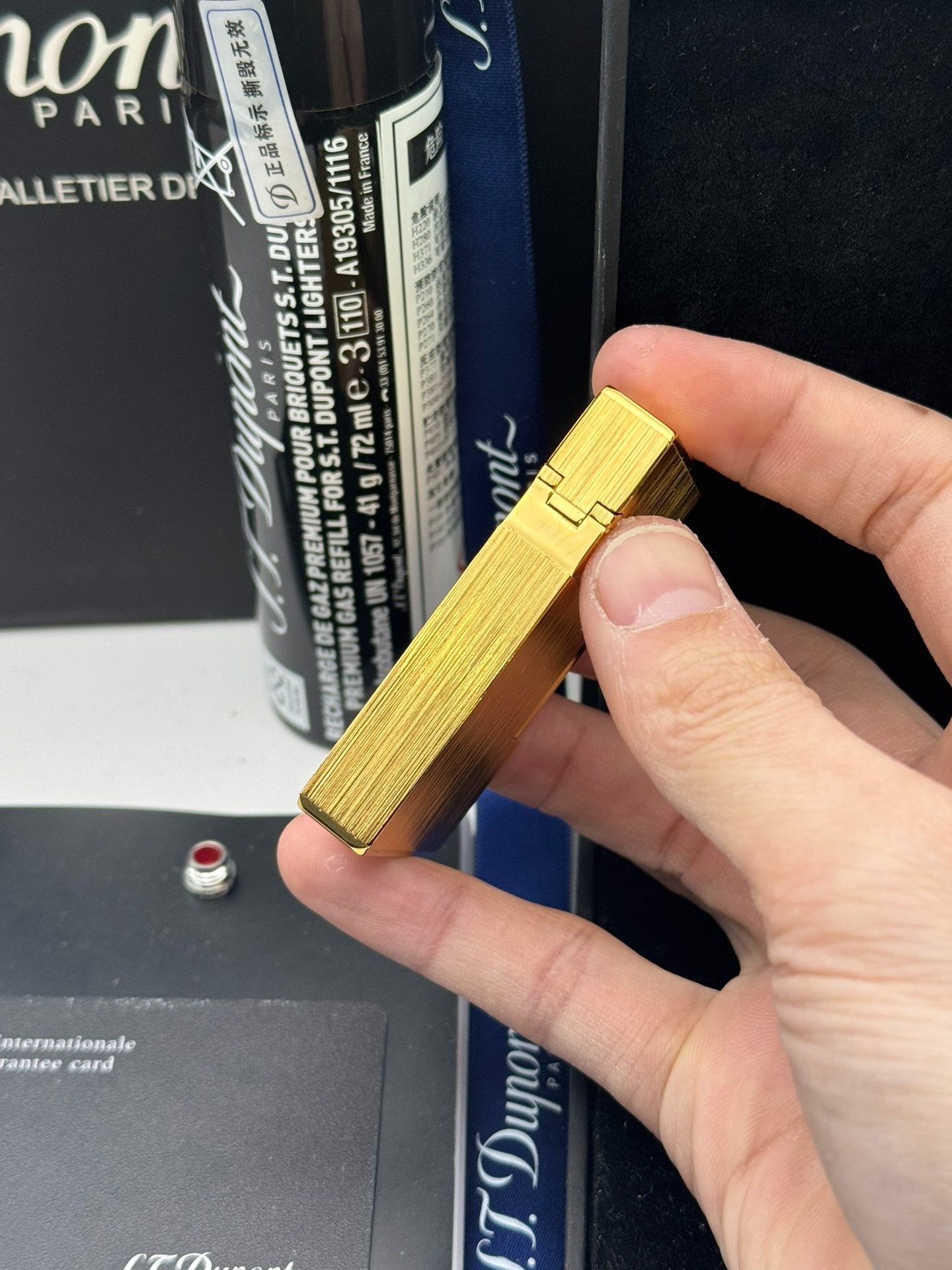 ST Dupont Ligne 2 Brushed Gold Lighter