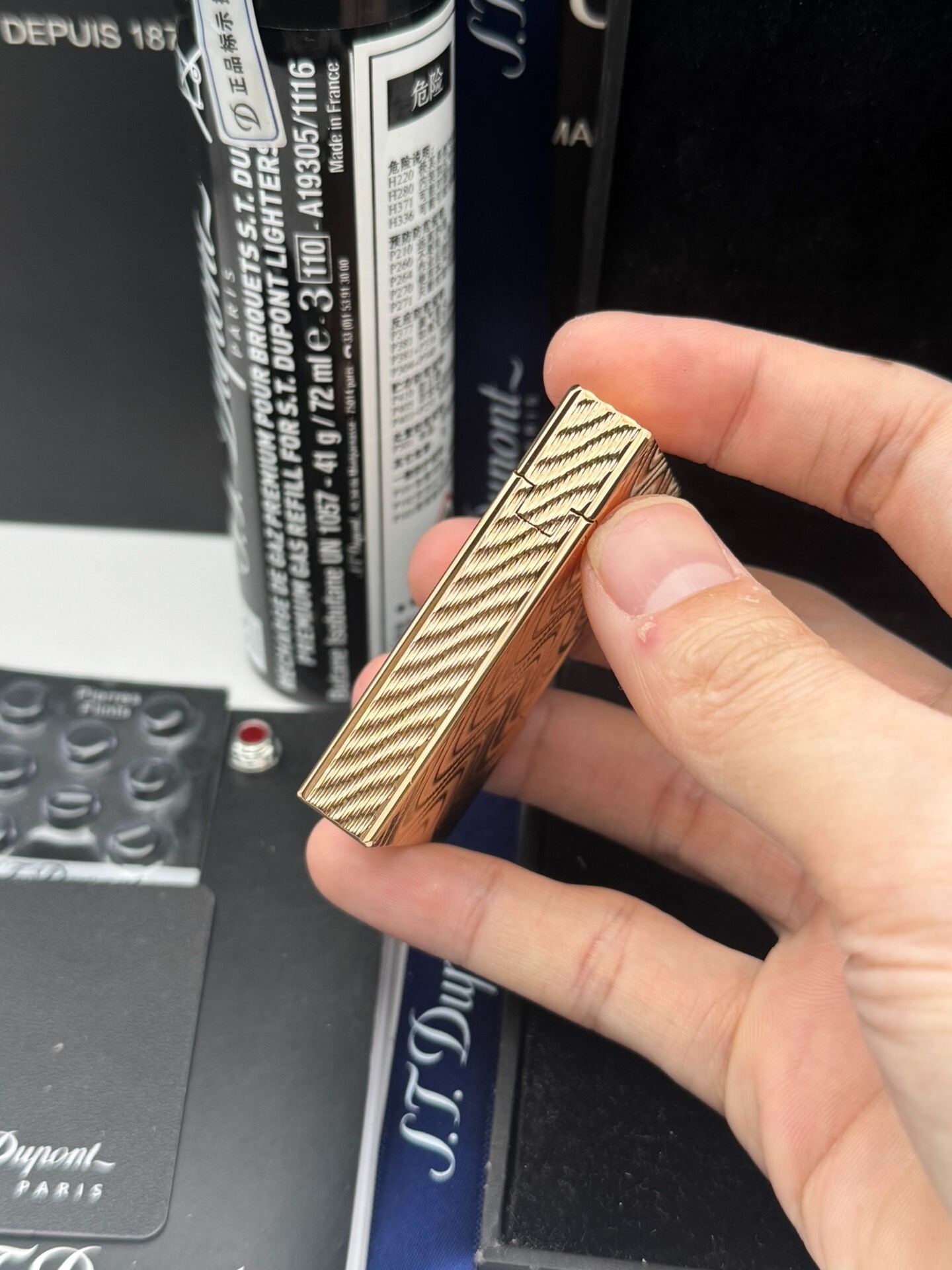 ST Dupont Ligne 2 Small Gatsby Lighter Rose Gold Butane Lighter