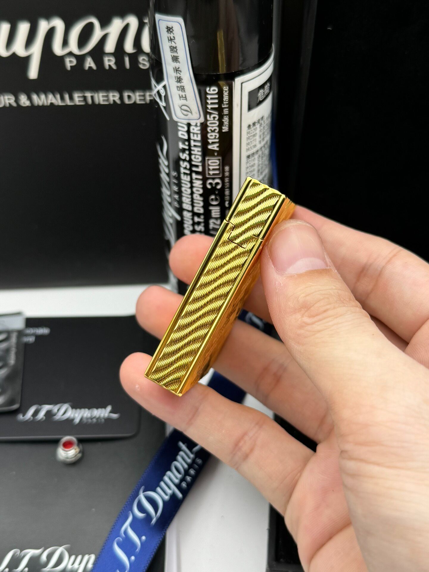 ST Dupont Ligne 2 Small Gatsby Lighter Rose Gold Butane Lighter