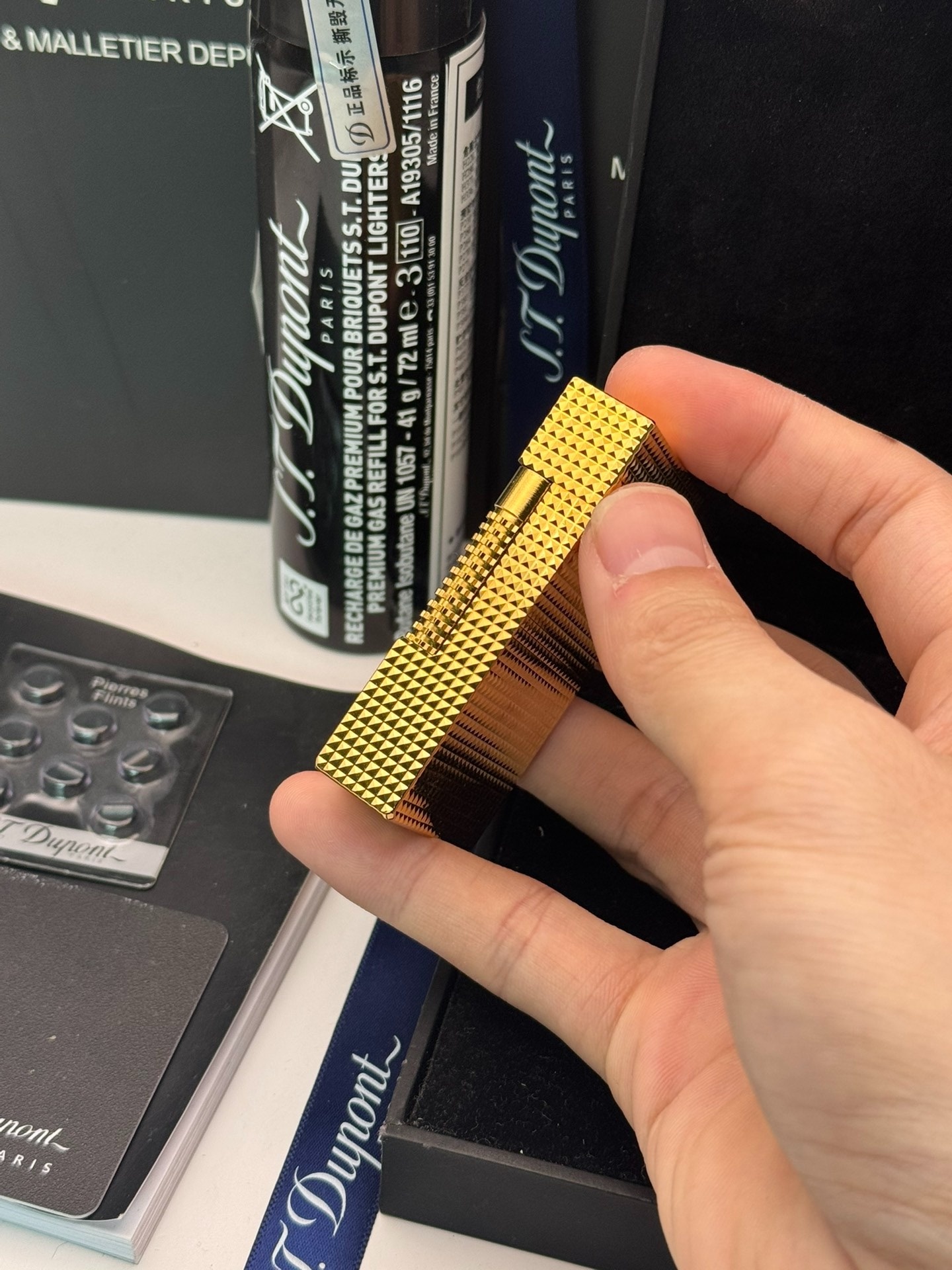 Le Grand Dupont Mixed Diamond Head Butane Gold Lighter | Torch & Soft Dual Flame