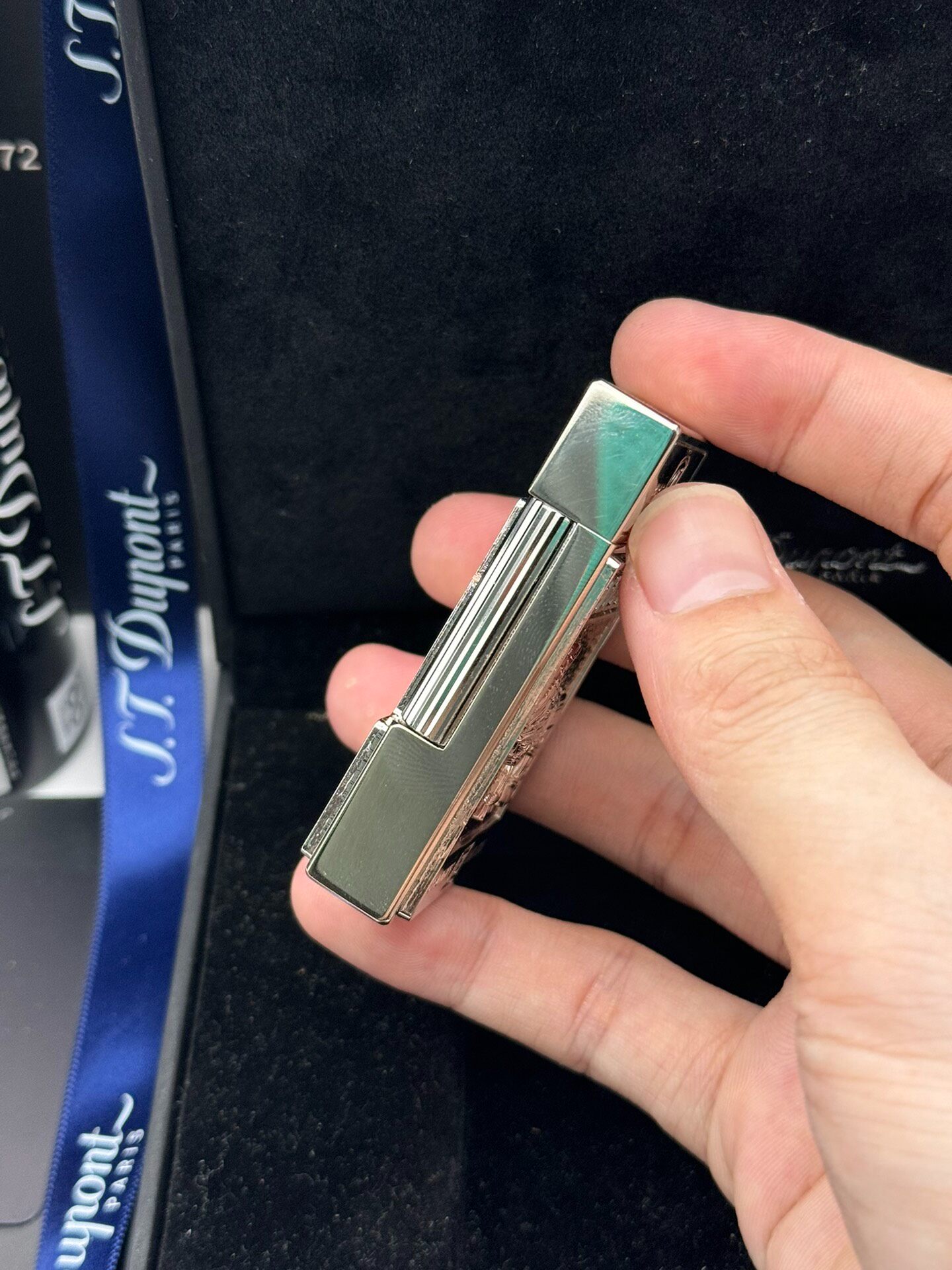 ST Dupont Ligne 2 Athena Relief Lacquer Double Flame Lighter Silver Limited Edition