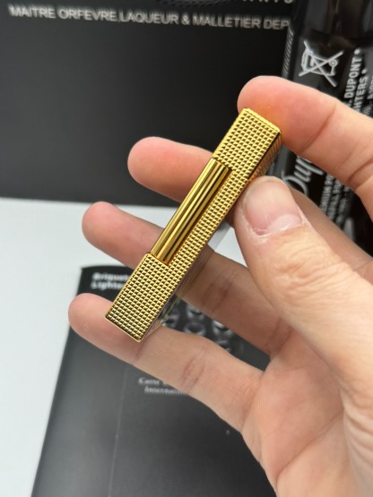 ST Dupont Ligne 2 Dual Flame Harley Quinn DC Limited Edition Lighter