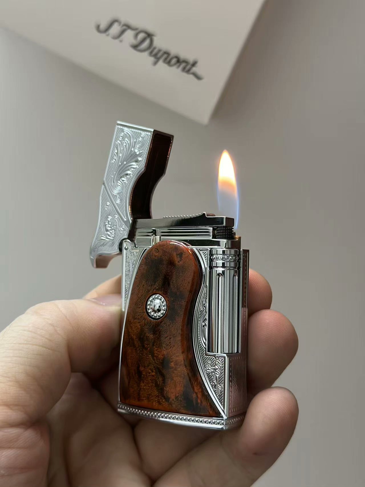 ST Dupont Ligne 2 Conquer the West Prestige Dual Flame Butane Lighter | 2026 Limited Edition