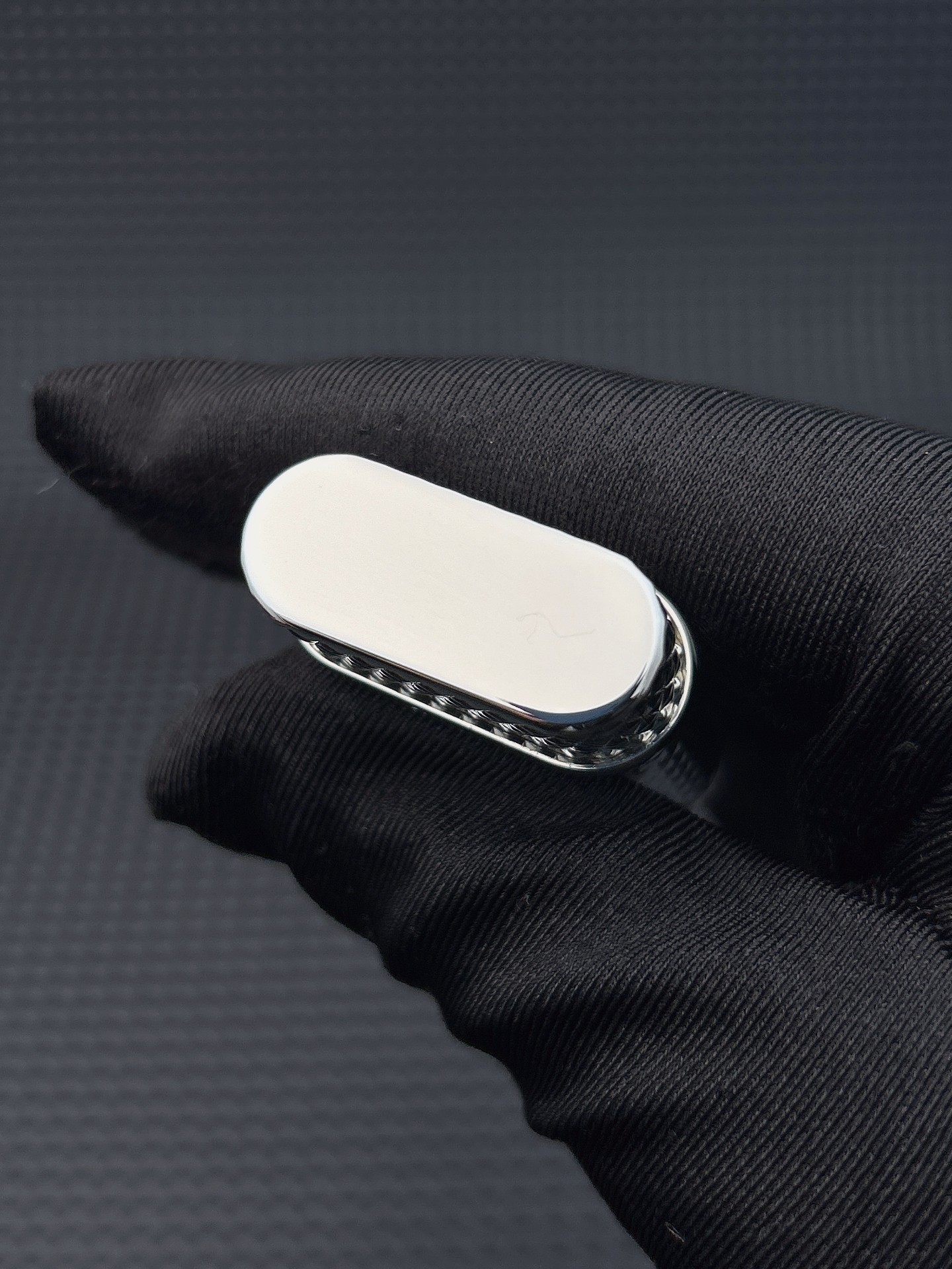 Cartier Lighter Silver Diamond Guilloche Edition With Gift Box