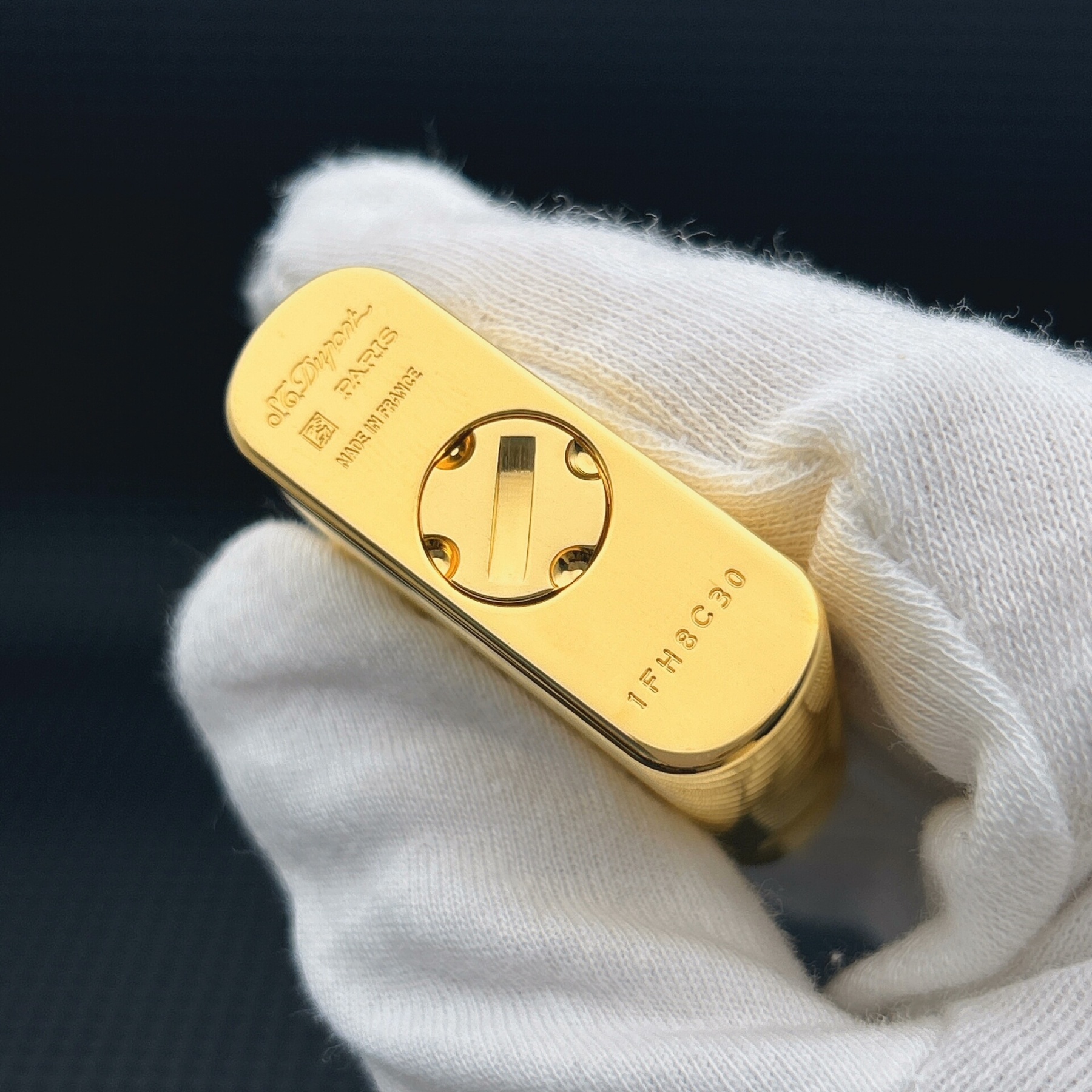 ST Dupont L1 Small Size Gold Horizontal Line Pattern Lighter With Gift Box