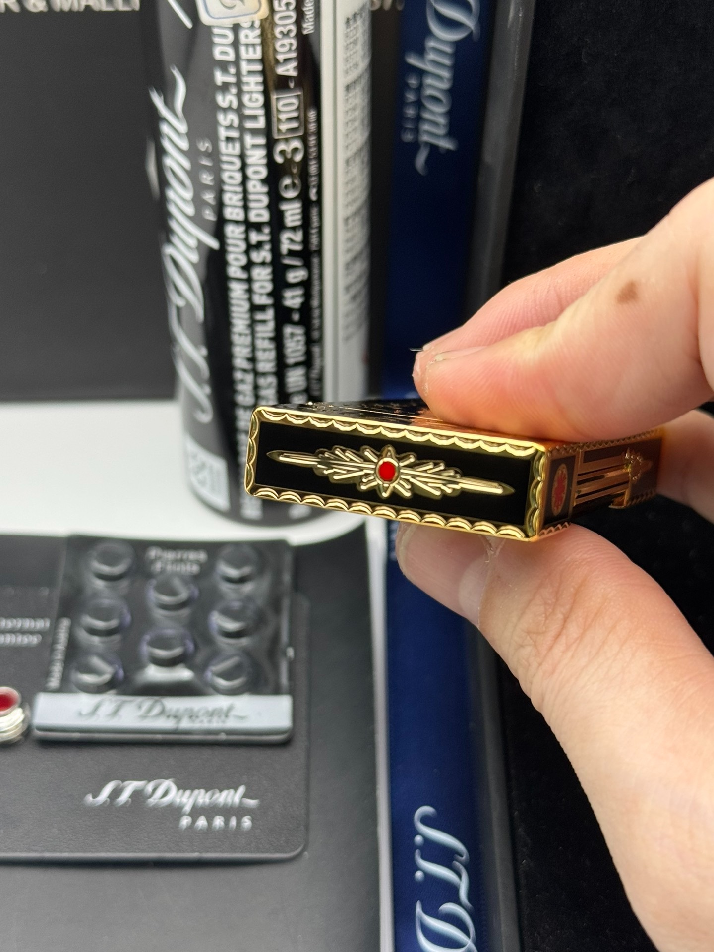 ST Dupont French Court Black & Red Enamel Gold Lighter