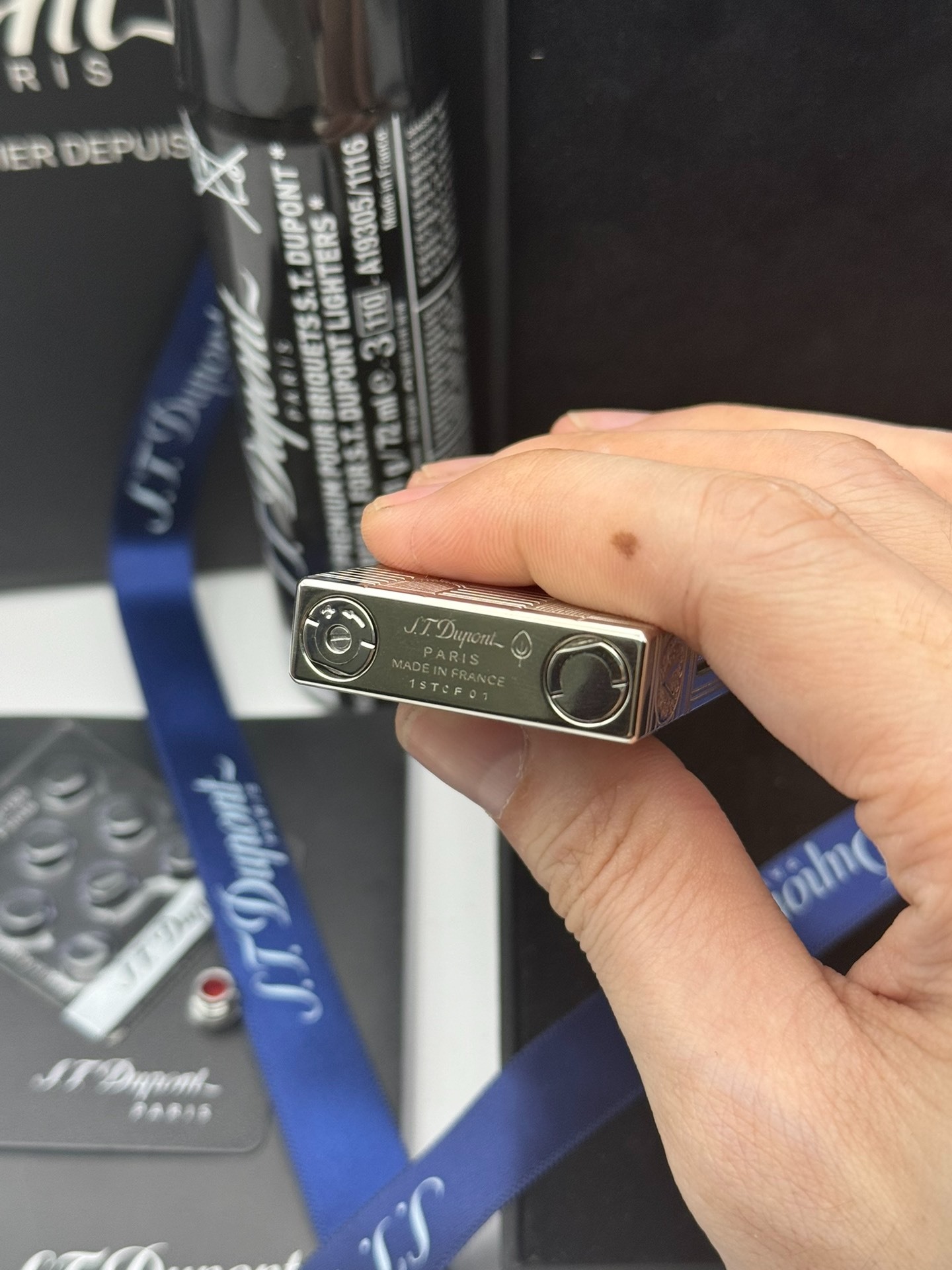 ST Dupont Ligne 2 Dual Flame Vendôme Column Limited Edition Brass Lighter