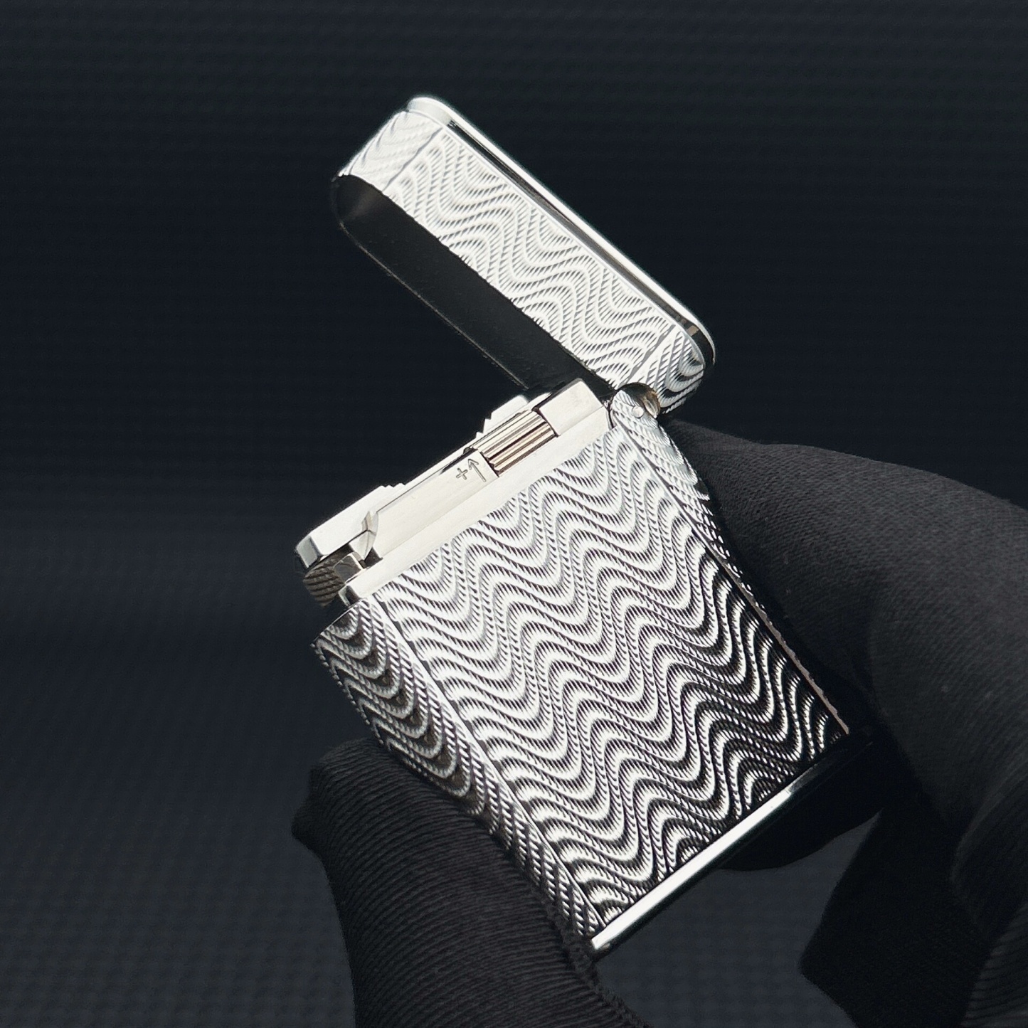 ST Dupont L1 Small Size Silver Wave Pattern Lighter With Gift Box