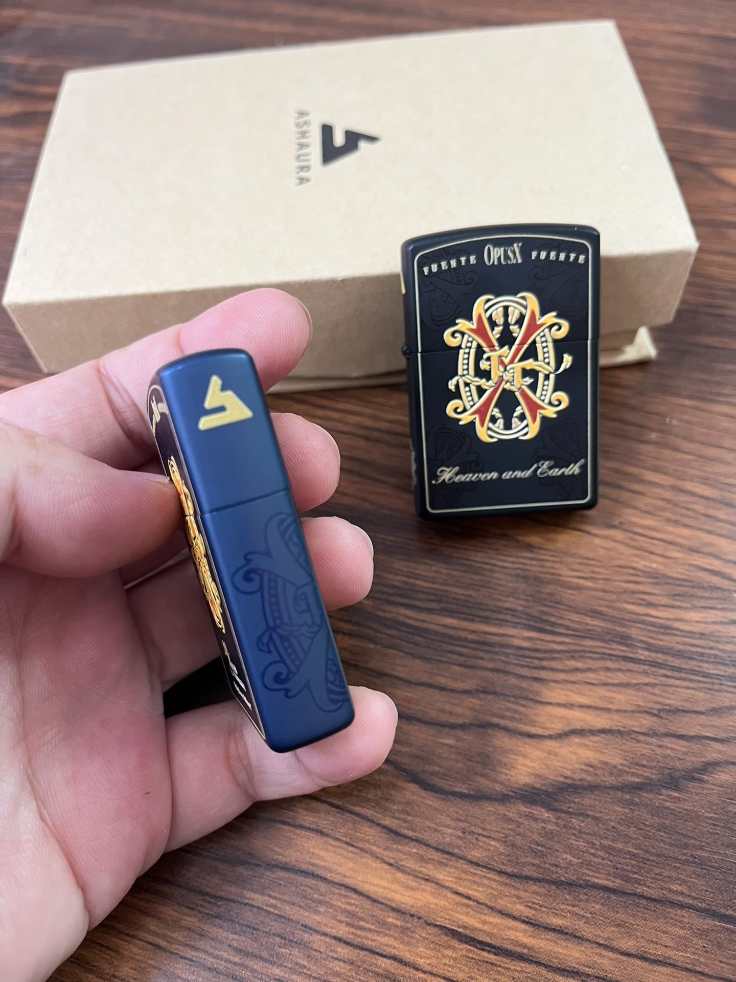 Fuente OpusX Switchable Soft Flame & Torch Butane Lighter