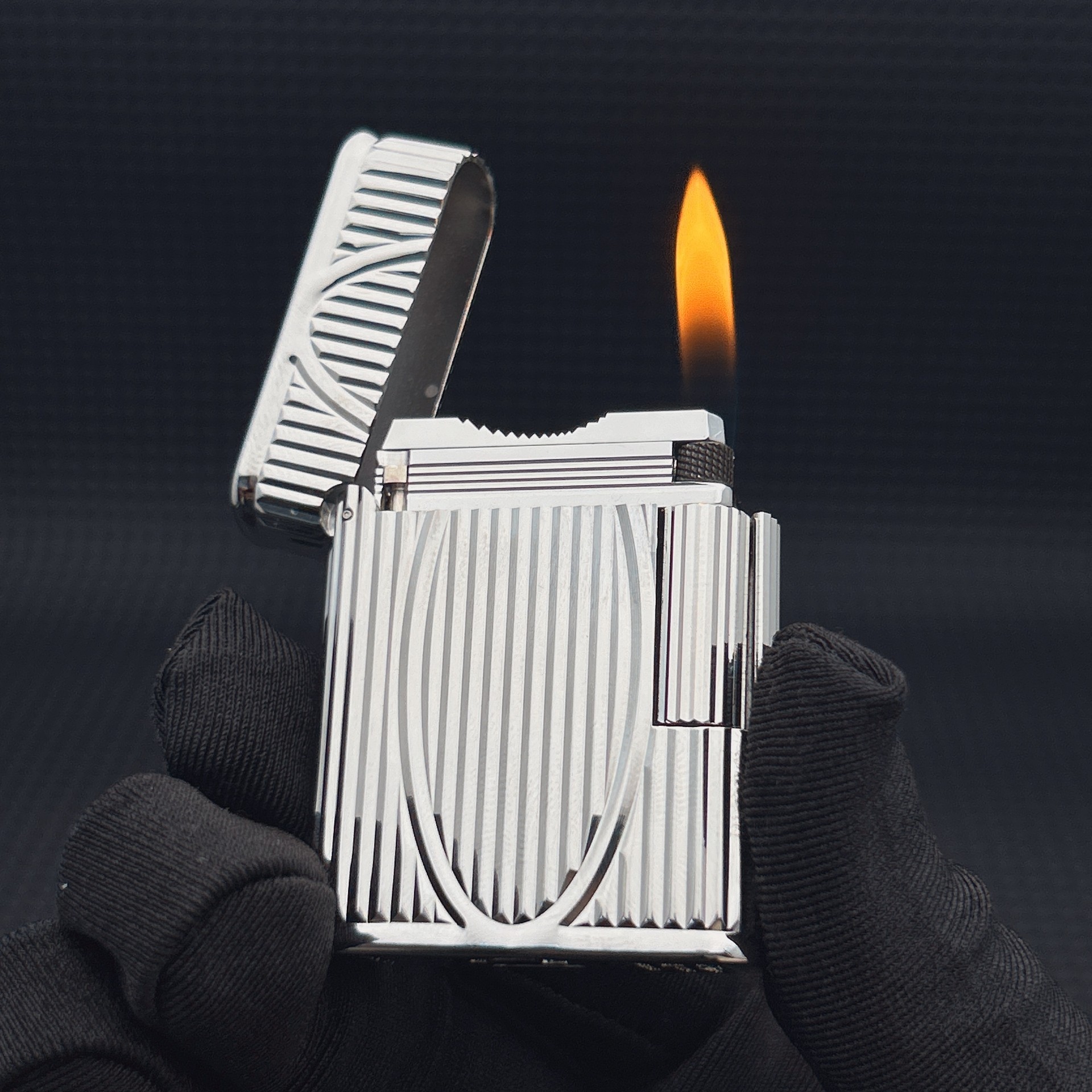 ST Dupont L1 Small Size Silver S.T. Dupont × S.T. Soubrenie Collaboration Lighter With Gift Box