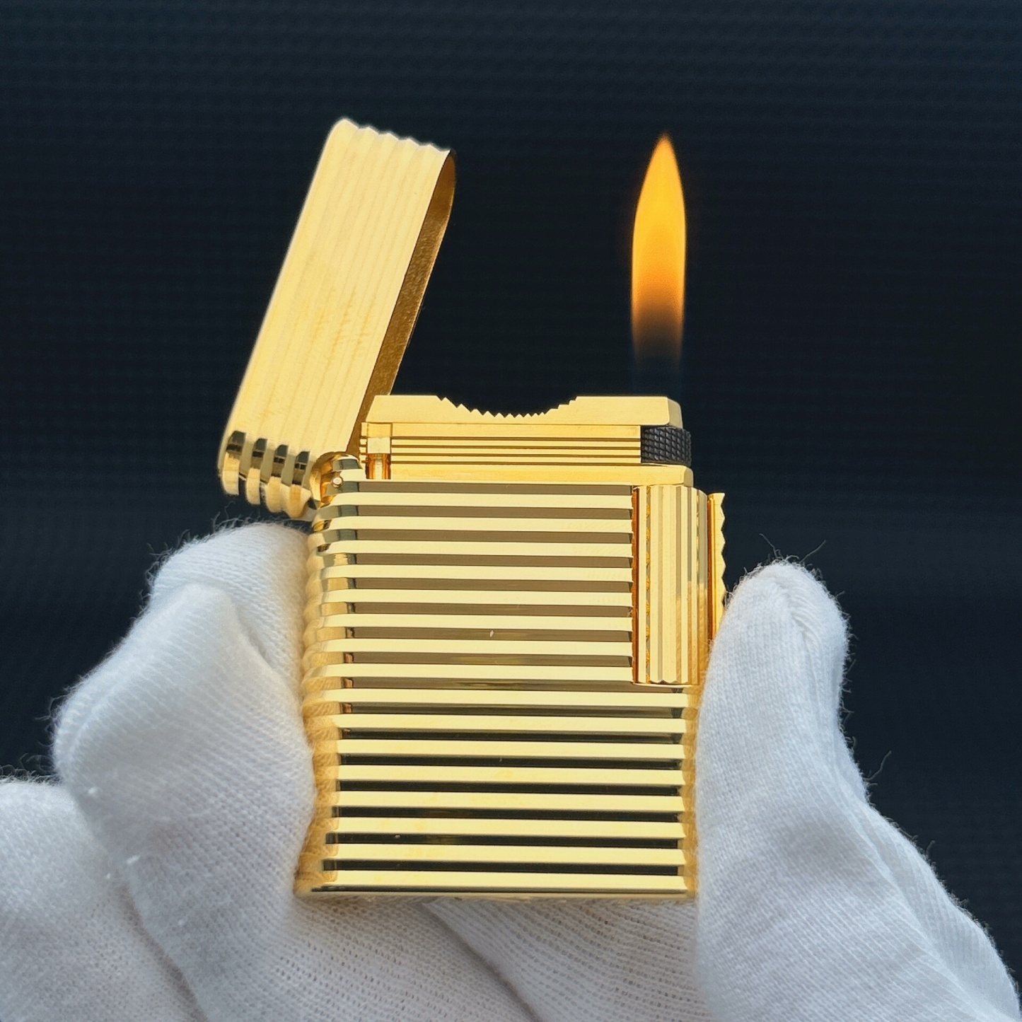 ST Dupont L1 Small Size Gold Horizontal Line Pattern Lighter With Gift Box