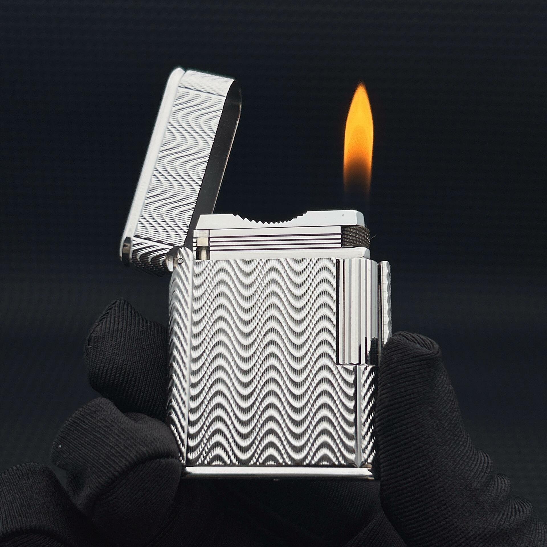 ST Dupont L1 Small Size Silver Wave Pattern Lighter With Gift Box
