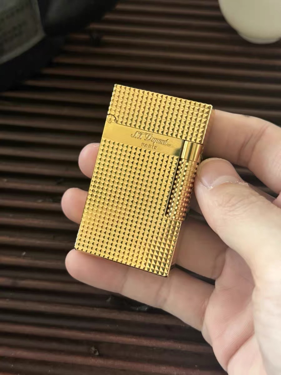 Le Grand Dupont Mixed Diamond Head Butane Gold Lighter | Torch & Soft Dual Flame