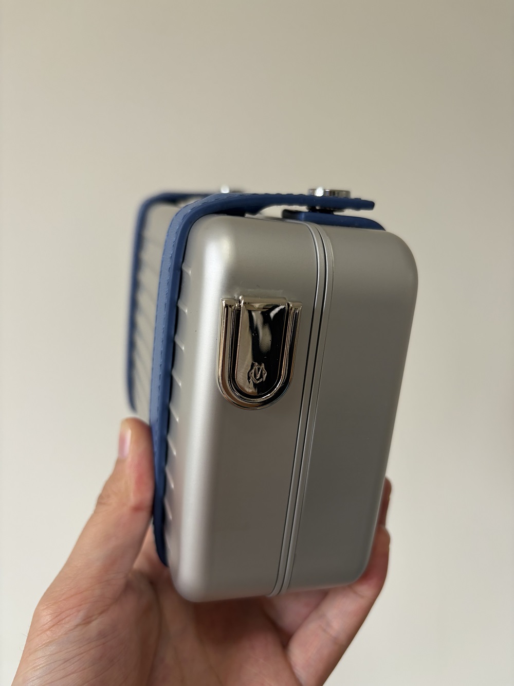 Luxury Cigar Travel Case – No Hygrometer RIMOWA Style Portable Box