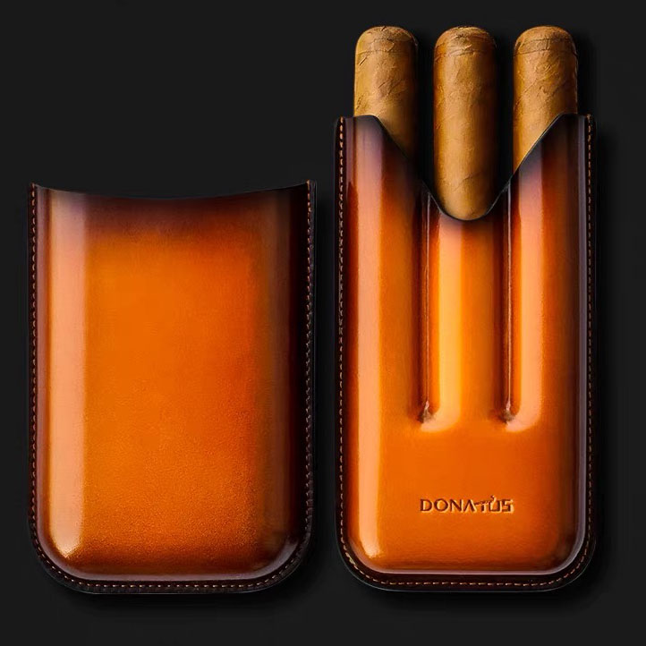 DONATUS Gradient Vegetable-Tanned Leather 3-Cigar Travel Case | Luxury Edition